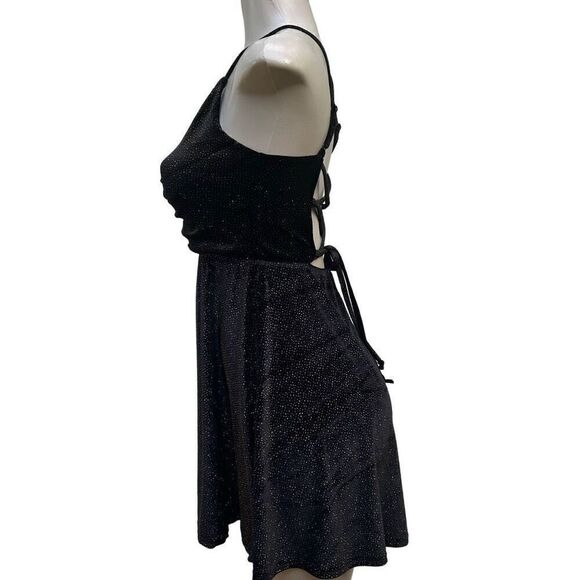 Love Squared Fit & Flare Cocktail Dress Womens Medium Black Strappy Back Sparkly - Picture 11 of 16